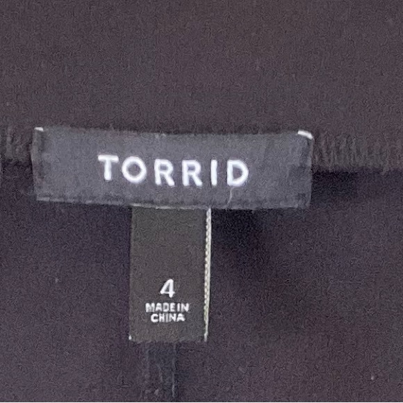 Torrid Black Ponte Lace-Up Pencil Skirt Shaping Size 4X - Picture 5 of 6